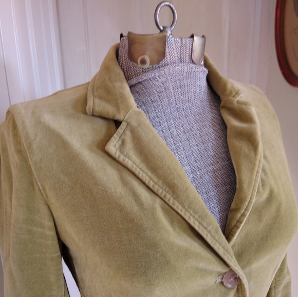 J. CREW Green Velvet Jacket - Picture 3 of 11